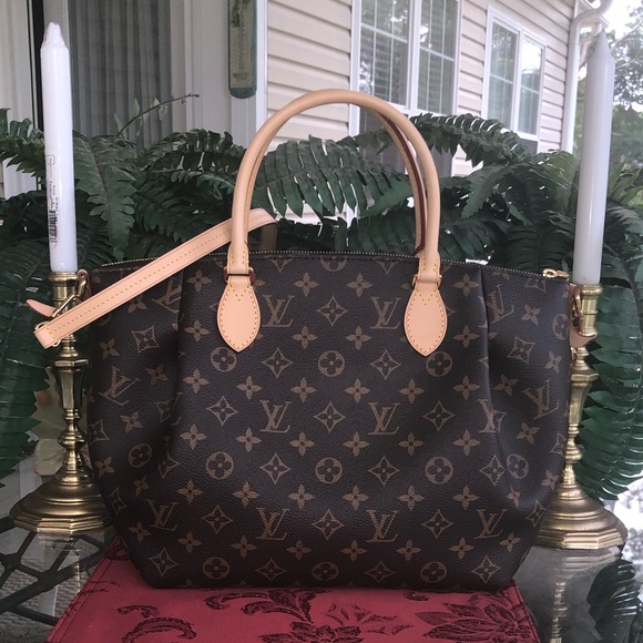 ❤️❤️ BRAND NEW/TRADE RARE LV TURENNE MM❤️❤️ - Picture 2 of 8